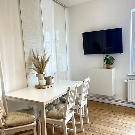 Arbio Monteurzimmer Behnitzer Parking Included Apartment
