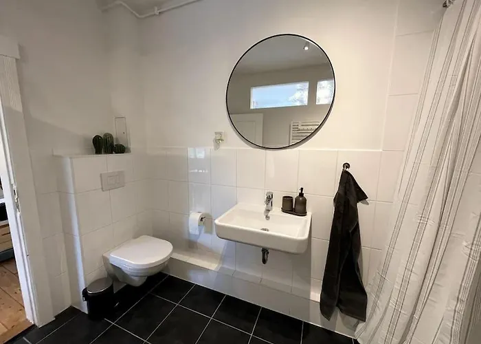 Arbio Monteurzimmer Behnitzer Parking Included شقة *